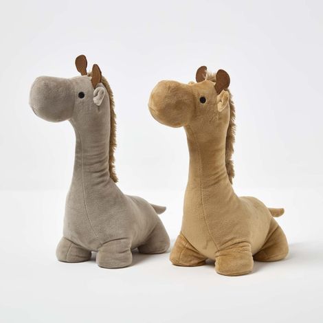 HOMESCAPES Luxury Fabric Giraffe Doorstop Set of 2 (1/5)