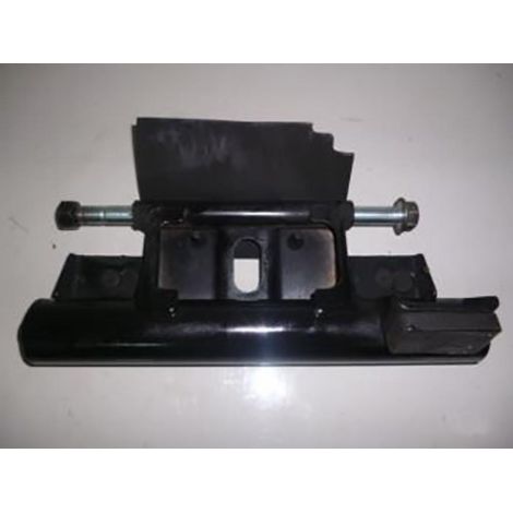 [PRODUIT D'OCCASION] Support moteur origine pour Scooter Suzuki 125 Burgman Après 2006