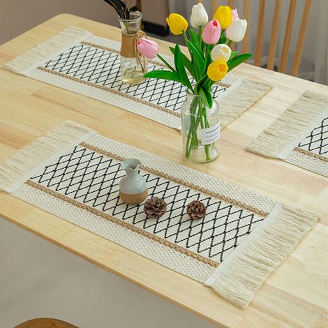 Lot de 4 sets de table 30x50cm style rustique bohème tissé en coton et lin lavables, parfaits pour les mariages, la maison et les repas, et pour la décoration de table de Noël. (1/5)