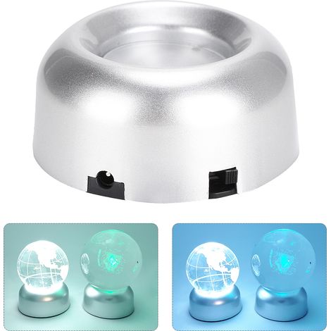 Support élégant en argent pour boule de cristal avec éclairage LED intégré (1/5)