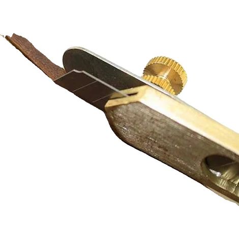 Strumento per tagliare la pelle, strumento resistente per tagliare la pelle, lungo 15 cm, adatto a vari spessori di pelle, taglio preciso per bordi netti, impugnatura ergonomica per una migliore presa (1/5)