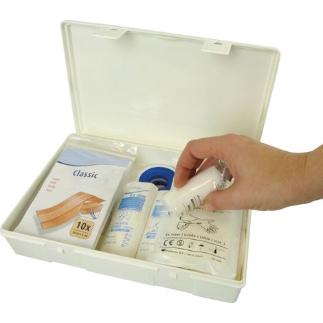 BOITE DE PREMIERS SECOURS 47 PIECES AVEC SUPPORT CARPOINT