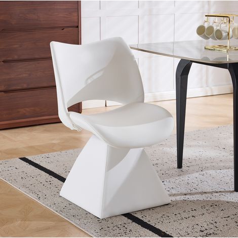 Chaise pivotante blanche en similicuir avec dossier haut confortable – dimensions disponibles sur demande (1/5)