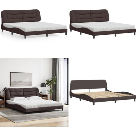 Lit avec matelas marron foncé 180x200 cm tissu - Lit Double - Lit Confortable - Lit Design - Literie - Sommier Tapissier - Home & Living (1/5)