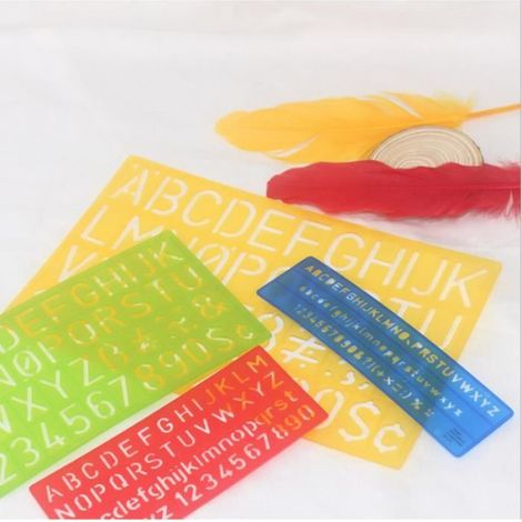 4Pcs Pochoir Chiffre et Lettre,règle de moule de dessin semi-transparente, mélange de couleurs (1/4)