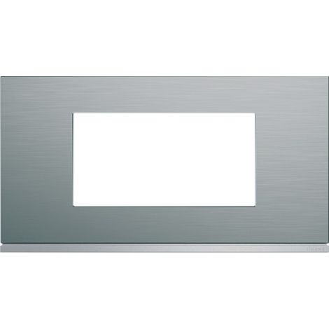 Plaque gallery 4 modules entraxe 71mm matiere bright inox (WXP4204)