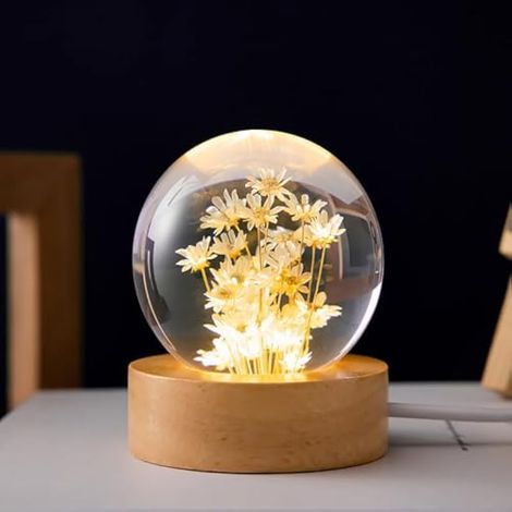Lampe Boule en Cristal avec Fleur Perpétuelle, Veilleuse d'ambiance 6cm Avec Base en Bois, Cadeau de Décoration de Bureau pour fête des Mères (1/4)