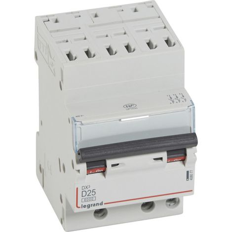 Disjoncteur DX6000 10kA arrivée haute automatique départ bas à vis 3P 400V 25A courbe D pour peigne HX optimisé (408077)