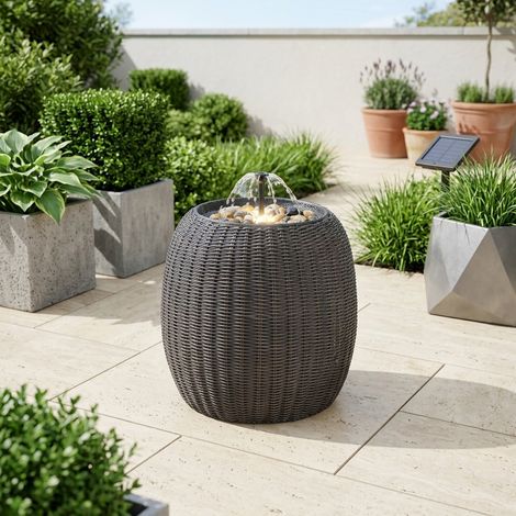 WaterWeave Rattan Bowl Solar Water Feature (1/2)