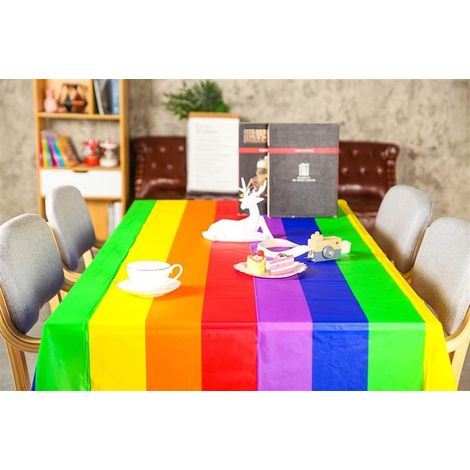Nappe de table jetable, imperméable, 137x274 cm, idéale pour anniversaires, carnaval, fêtes prénatales et soirées à thème. (1/5)