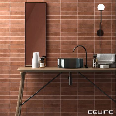 Eiffel Art Construction – Carrelage sol uni 6x24,6 cm – Grès cérame terracotta mate R9 – Pour intérieur – Boîte de 0,50m2