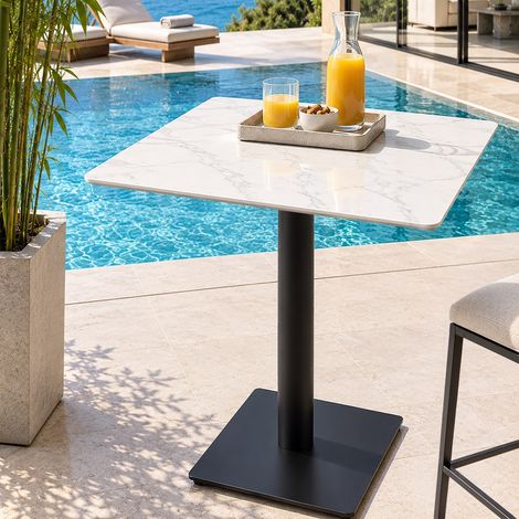 ICARE - Ensemble n°2: table bistrot 70x70cm en céramique marbré blanc (1/5)