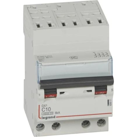Legrand DX³ 4500 interruttore magnetotermico tetracipolare 10A