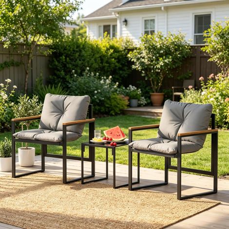 Fauteuils déco et table ensemble terrasse trois pièces design, salon lounge minimaliste de conversation extérieur livré avec 1 table et 2 chaises (1/4)