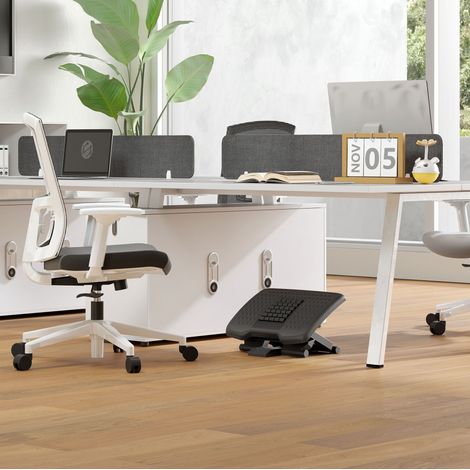 Supporto poggiapiedi da ufficio regolabile in altezza e inclinazione, nero OKMYHOME (1/5)