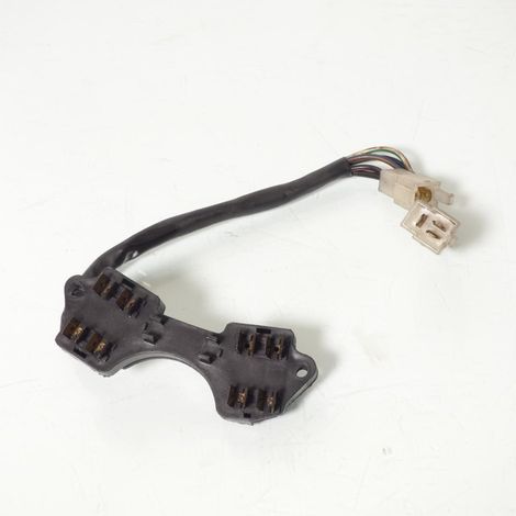 [GEBRAUCHT] [GEBRAUCHTWAREN] Originaler Sicherungshalter für Motorrad Honda (1/2)
