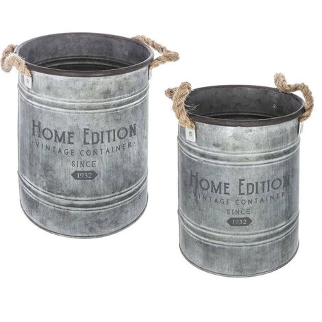 Atmosphera – Lot de 2 pots de fleurs seau en métal gris vintage – Dimensions S : D. 18,5 cm x H. 22,3 cm, M : D. 22,5 cm x H. 24,3 cm – Poignées en jute (1/7)