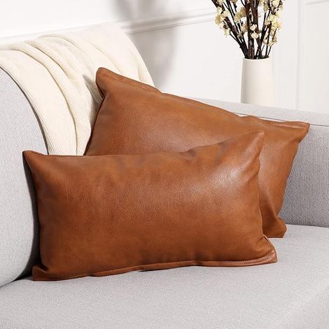 Lot de 2 Housse de Coussin Couleur Pure en Similicuir Taie d'oreiller Moderne Luxe Style Decoration Maison Salon Chambre pour Canapé 30x50 cm Marron (1/3)