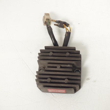 [PRODUIT D'OCCASION] Régulateur de tension origine pour moto Honda 600 XL 1983 à 1987 (1/2)