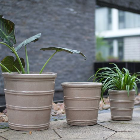 Pot en céramique Ø 24 cm, émaillé taupe, avec trous de drainage HAVRYA (1/5)