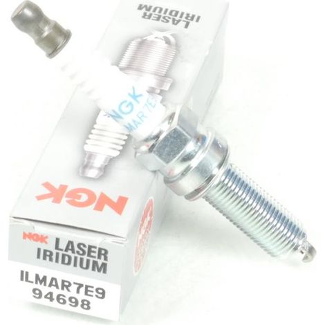 NGK-Zündkerze für Motorräder ilmar7e9 / 94698 / 94702-00442, neu (1/2)