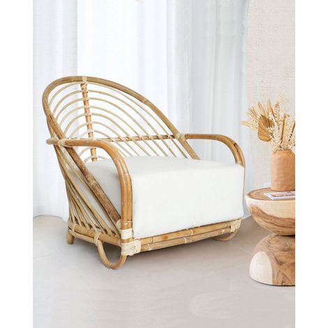 Gaia - Fauteuil en rotin tressé et coussin Blanc (1/5)