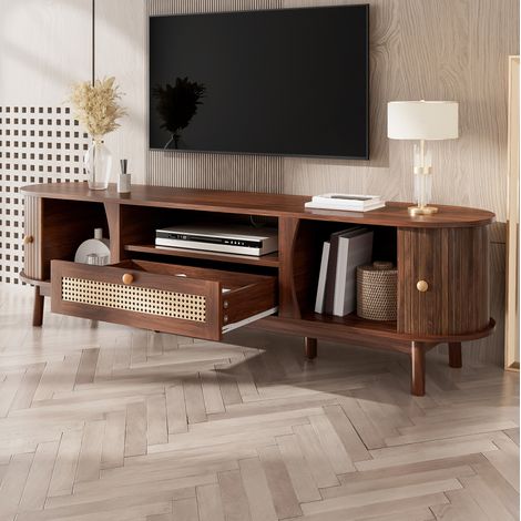 Mueble TV 165x37x46 cm nogal MDF con ratán, puertas correderas y cajones (1/5)