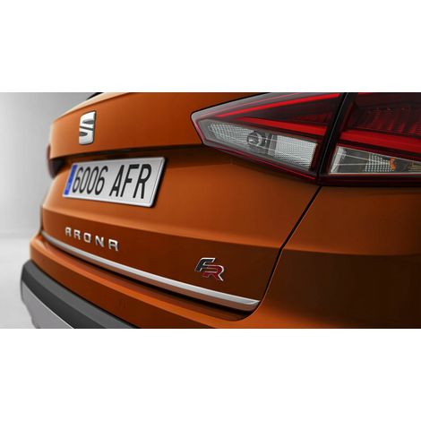 Seat Arona - Embellecedor cromado para el portón trasero (1/5)