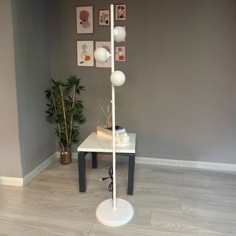 Lampadaire Klyra Métal Moderne E27 Largeur 30 cm Abat-jour Réglable Tablette Variateur (1/4)