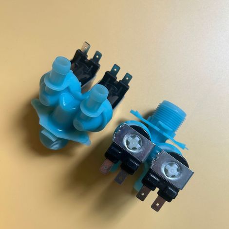 Solenoid valve for fully automatic washing machine, accessories for European style drum washing machines, universal with one inlet and two outlets, new double threaded head.