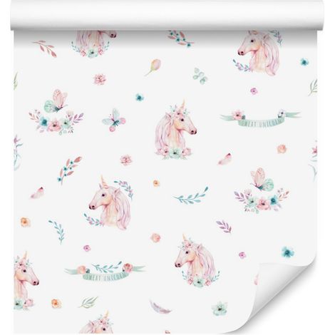 Papel pintado de unicornios entre flores y mariposas para salón y dormitorio, 50x1000 cm. (1/5)