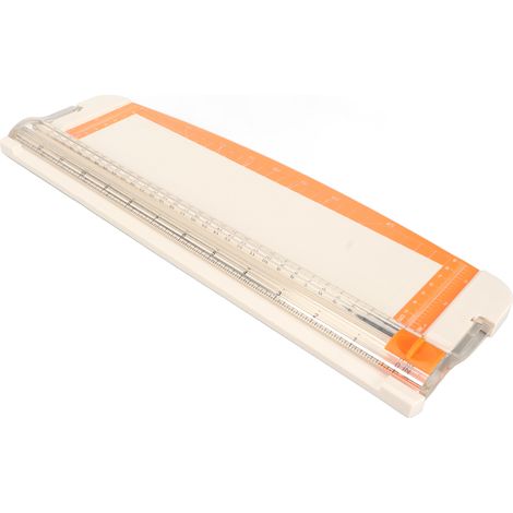 Ce massicot compact A4 est doté d'une règle précise de 12,6 pouces et convient à une utilisation au bureau, à l'école et à la maison. (1/5)