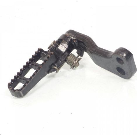[PRODUIT D'OCCASION] Platine de repose pied pilote gauche origine pour moto Suzuki 125 (1/2)