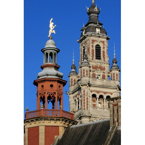 Tableau sur toile clochers de Lille 45x65 cm - Impression sur Toile Murale Décorative - Image imprimée en HD sur Toile - Toile sur Châssis en Bois FSC - Fabriqué en France (1/5)