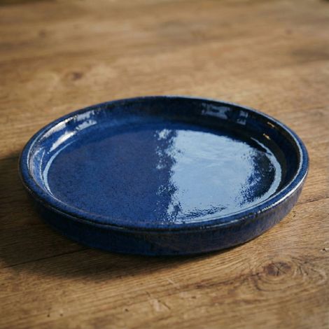 Soucoupe 16cm bleu antique faite à la main en terre cuite émaillée