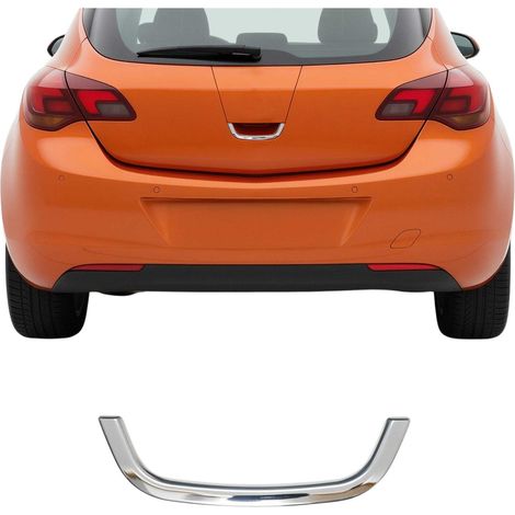 Garniture supérieure de Coffre pour Opel Astra J 2010-2015 acier inox (1/5)
