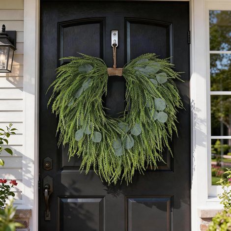 Couronne Artificielle Eucalyptus et Herbes Décoratives en Forme de Cœur, Décoration Murale Naturelle pour Porte d'Entrée, Maison et Ferme (1/5)
