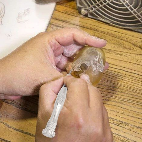 Perceuse à main hélicoïdale en alliage d'aluminium argenté avec un jeu de 10 forets différents - Accessoire de quincaillerie (1/5)