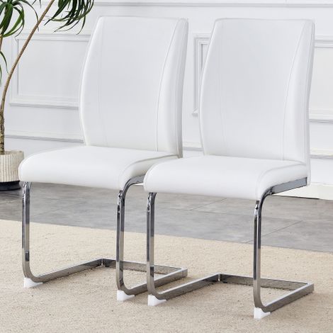 Elegante design europeo: 2 pezzi per confezione, comodi cuscini di seduta in PU bianca abbinati a gambe in metallo argentato, che uniscono un'estetica elegante a uno stile moderno.