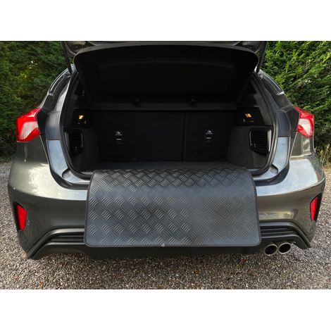 DBS - Tapis de coffre caoutchouc + Protection pare-chocs caoutchouc Oslo - Universel - Antidérapant - 2 Pièces : Coffre + Protection pare-chocs - Tapis de coffre Automobile - Caoutchouc Haute Qualité (1/5)