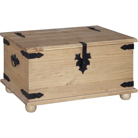 Corona Blanket Box (1/3)