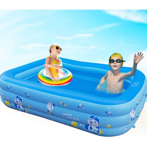 Piscine gonflable bleue et blanche de 3 mètres de large pour une utilisation familiale en extérieur. (1/5)