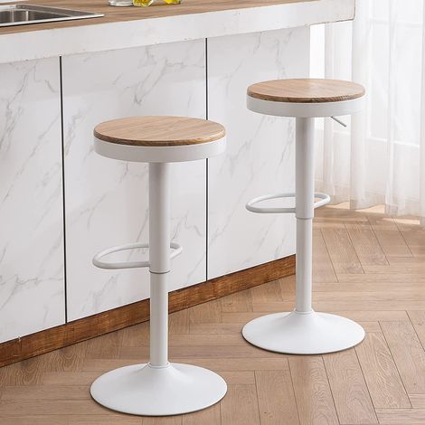 Lot de 2 tabourets de bar en bois de pin – Hauteur réglable 55-75 cm – Siège rond pivotant 360° – Capacité 150 kg – Repose-pieds en métal – Wyctin (1/4)