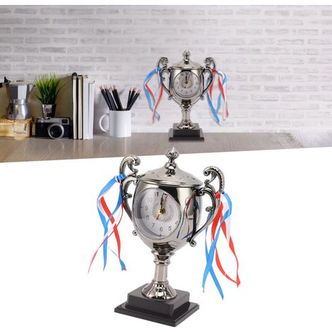Dekorativer Wecker im Vintage-Stil für Büro und Wohnzimmer – Retro-Tischuhr aus robustem Kunststoff, schwarz-goldene Farbe, Sockelmaße 8,5 x 8,5 cm, Höhe 21 cm – Ideal für Studentenwohnheime