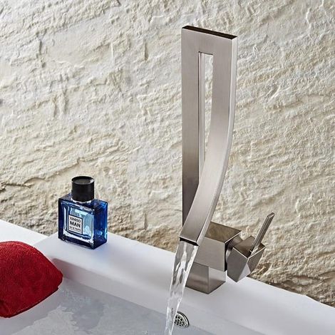 Rubinetto per lavabo, struttura in ottone, finitura nichel spazzolato (1/4)