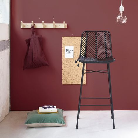 Tabouret de bar en rotin et métal noir
