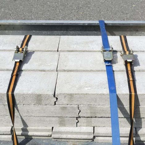 Cinghie di fissaggio a cricchetto da 10 m x 25 mm, portata 250 kg, 2 pezzi. (1/5)