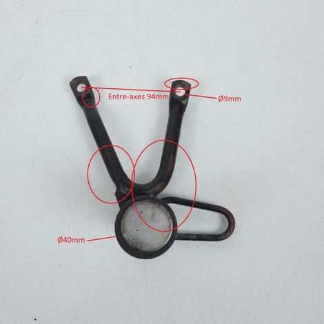 [PRODUIT D'OCCASION] Platine de repose pied passager gauche pour moto cale pied Rond (1/5)