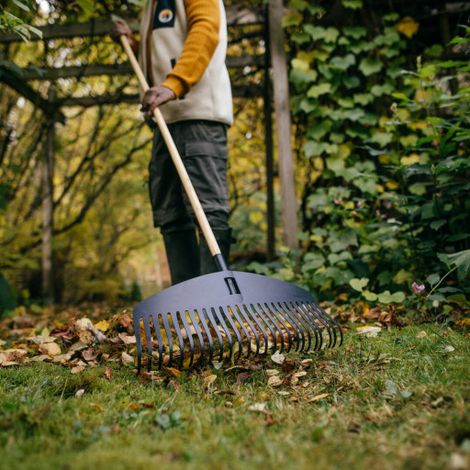 Rastrillo para hojas Fiskars Solid L23 (1/2)