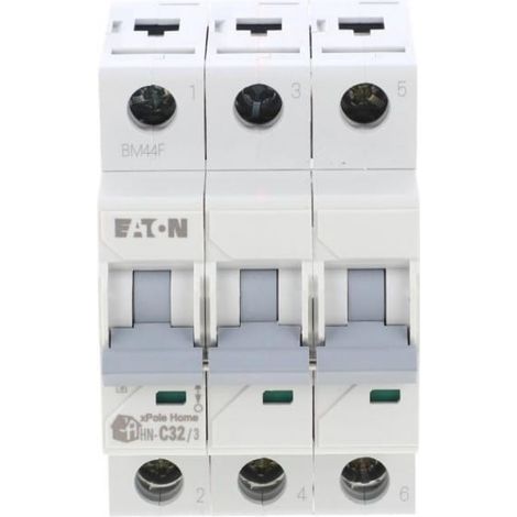 Interruttore automatico Eaton C 32A tripolare HN-C32/3 194894